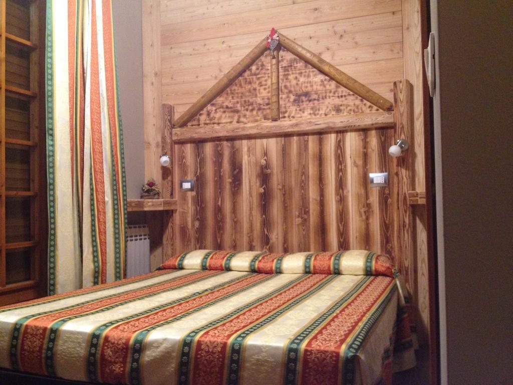 إنتراكوي Hotel Trois Etoiles المظهر الخارجي الصورة