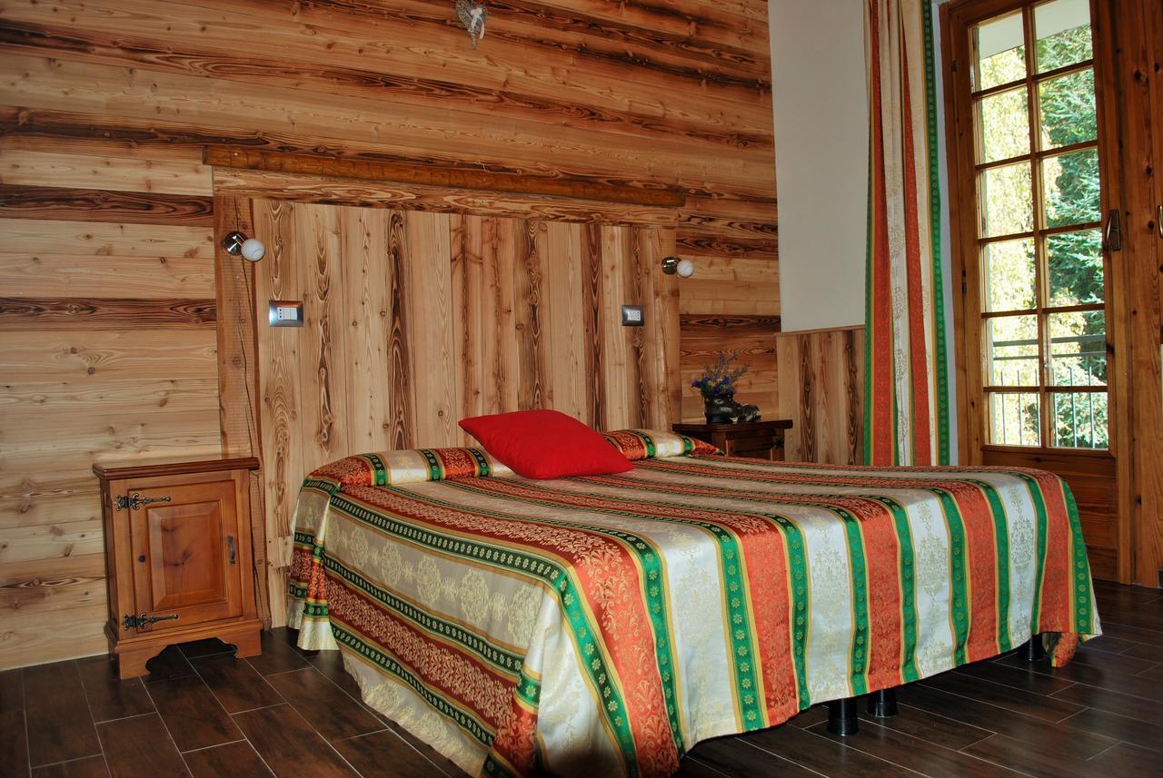 إنتراكوي Hotel Trois Etoiles المظهر الخارجي الصورة